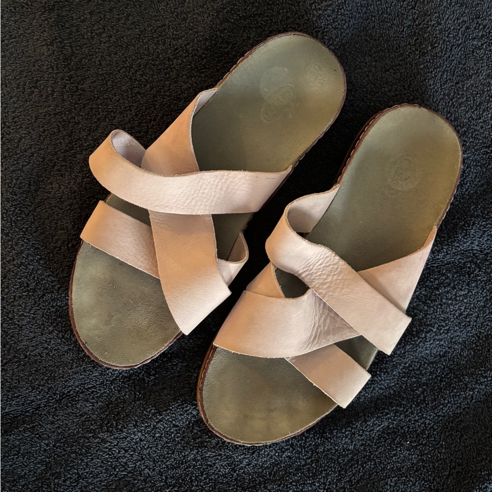 Women's Cream Sandals